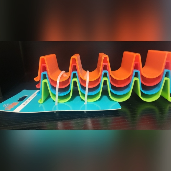 Taco Holders - Picture 1 of 6